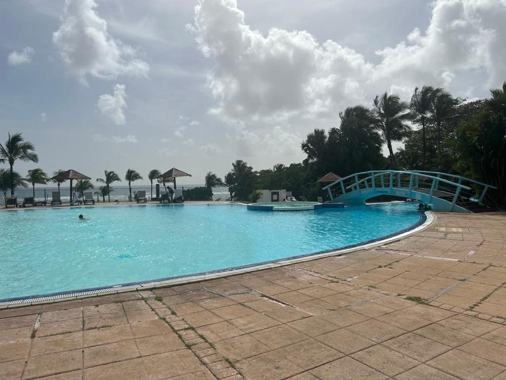 Appart T3 Village Vacances Sainte-Anne Courcelles Dış mekan fotoğraf